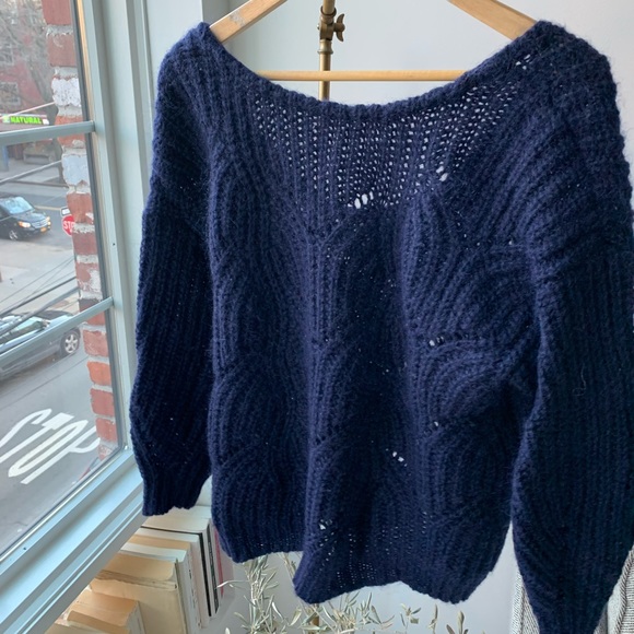 Beautiful Sézane mohair sweater - Picture 2 of 5